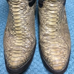 Cowtown python boots 9D